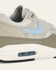 Nike Air Max 1 Essential Light Bone/Psychic Blue