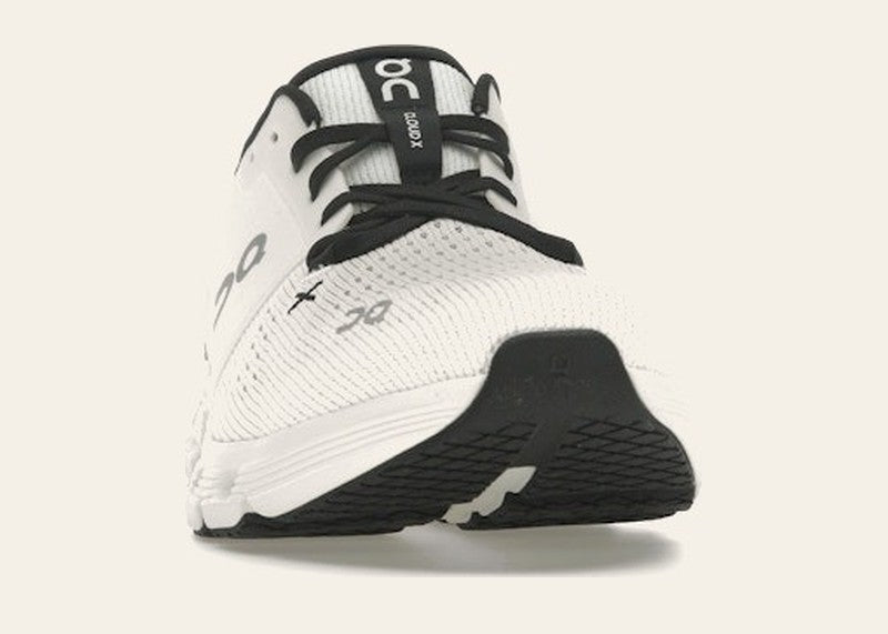 On Running Cloud X 4 Ivory Black (Women's)