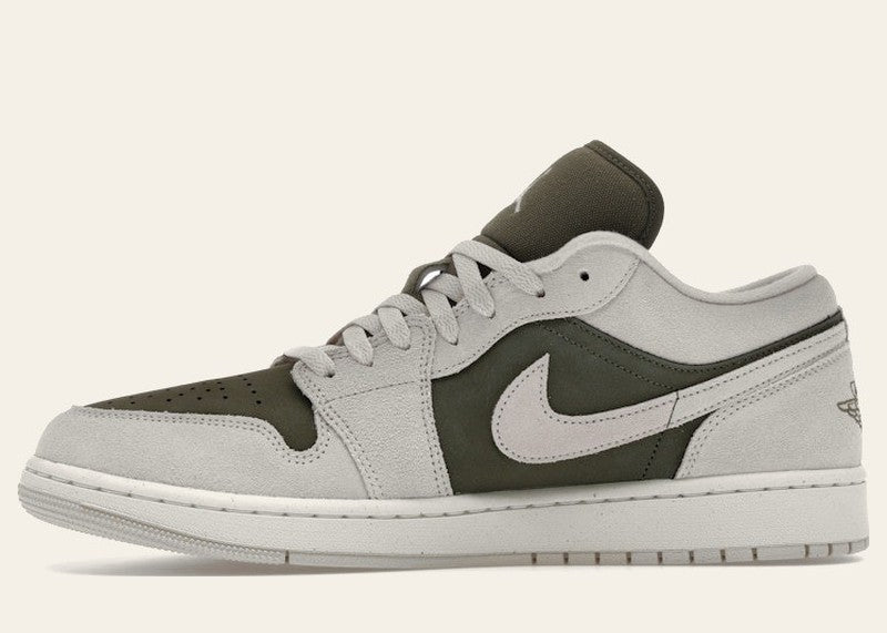 Air Jordan 1 Low SE Medium Olive Sail