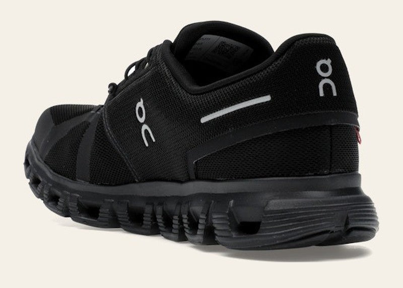 On Running Cloud 6 All Black