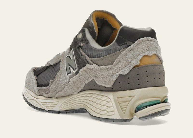 New Balance 2002R Protection Pack Rain Cloud