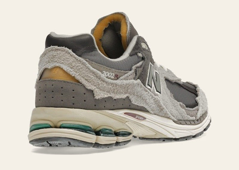 New Balance 2002R Protection Pack Rain Cloud